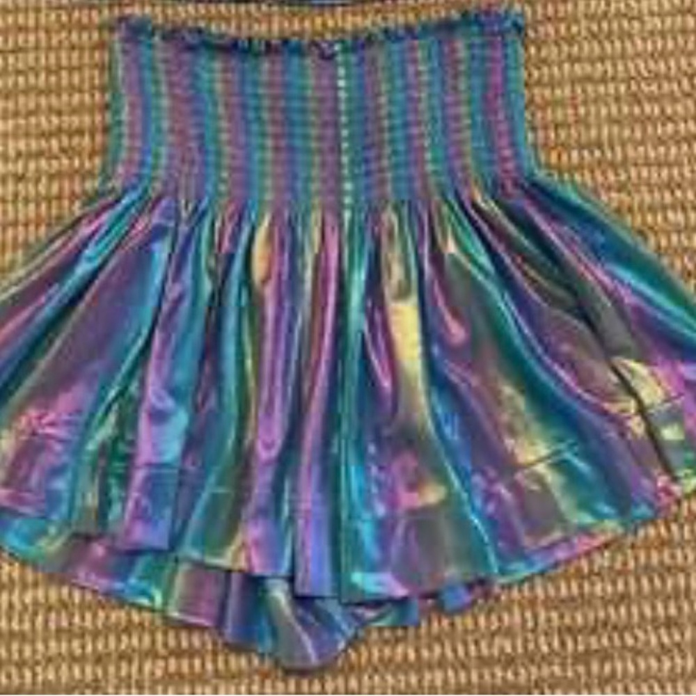 Queen Of Sparkles iridescent rainbow metallic smocked woman’s shorts size XS
